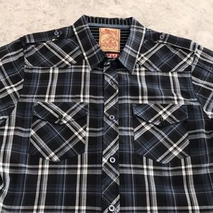 Short sleeve shirt